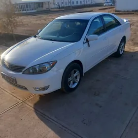Toyota Camry 2003