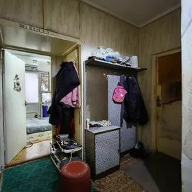 Кемине р.Цирка2эт4комн