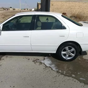 Toyota Camry 1998