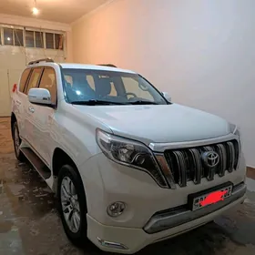 Toyota Land Cruiser Prado 2013