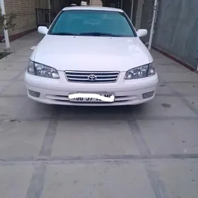 Toyota Camry 1998