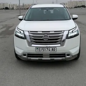 Nissan Pathfinder 2022