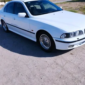 BMW E39 1998