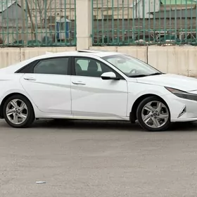 Hyundai Elantra 2021