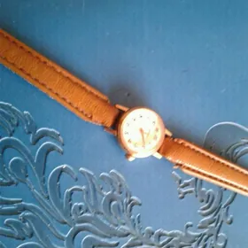 часы женские золотые