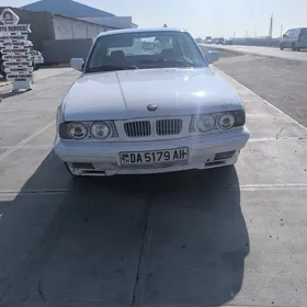 BMW 525 1993
