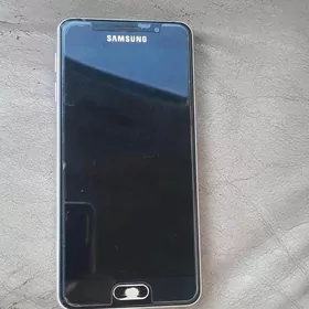 SAMSUNG  Galaxy A3