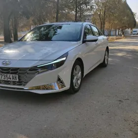 Hyundai Elantra 2021