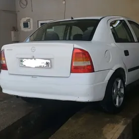Opel Astra 1998