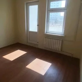 SATLYK SROCNA MIR7. 3KOMNAT