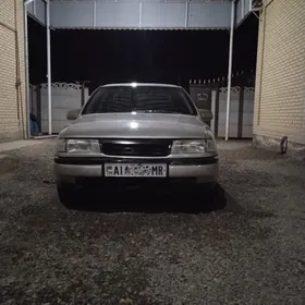 Opel Vectra 1992