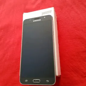 Samsung J7 2016y plata