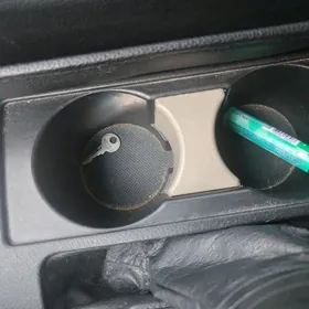 corolla stakan goyulyany