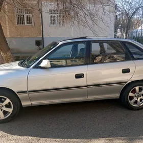 Opel Astra 1992