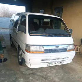 Toyota Hiace 1990