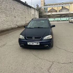 Opel Astra 2000