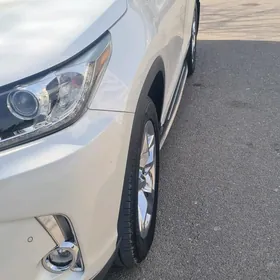 Toyota Highlander 2019