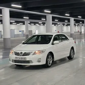 Toyota Corolla 2011