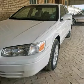 Toyota Camry 1998