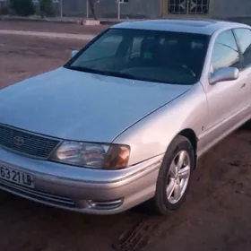 Toyota Avalon 1999
