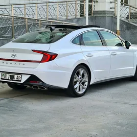 Hyundai Sonata 2022