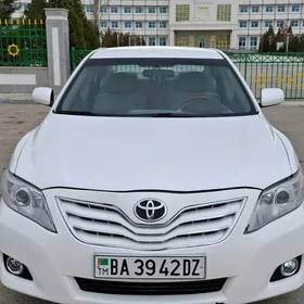 Toyota Camry 2010