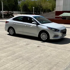 Hyundai Accent 2022