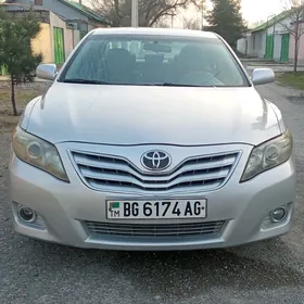 Toyota Camry 2010