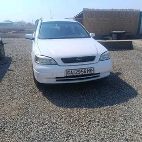 Opel Astra 2000