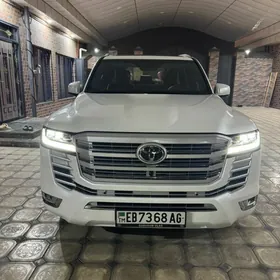 Toyota Land Cruiser 2025