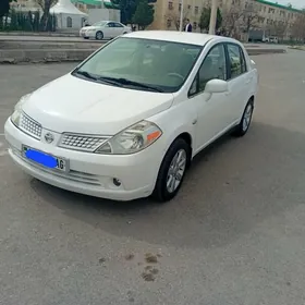 Nissan Tiida 2007