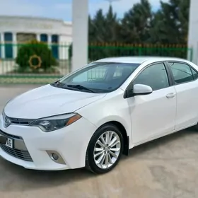 Toyota Corolla 2015