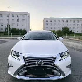 Lexus ES 350 2018