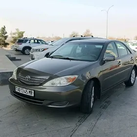 Toyota Camry 2004