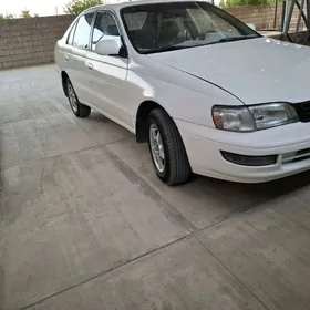 Toyota Corona 1995