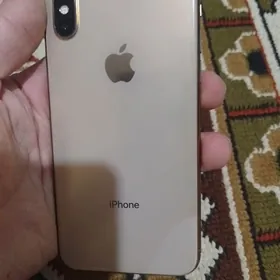 iPhone XS