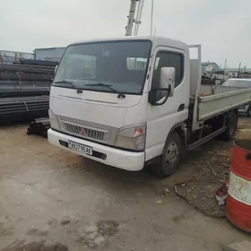 Mitsubishi Canter 2014