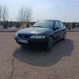 Opel Vectra 2000
