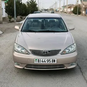 Toyota Camry 2005