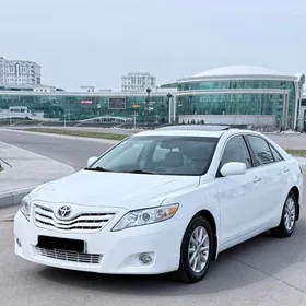 Toyota Camry 2011
