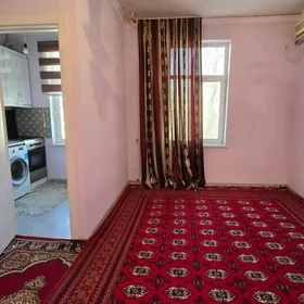 30 мкр Высокий потолок 2эт 1ко