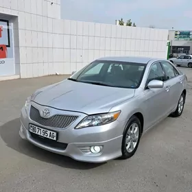 Toyota Camry 2011