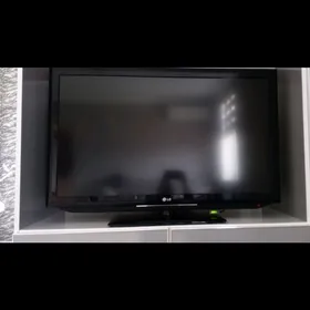 телевизор LG 42