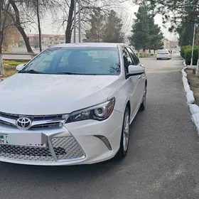 Toyota Camry 2015
