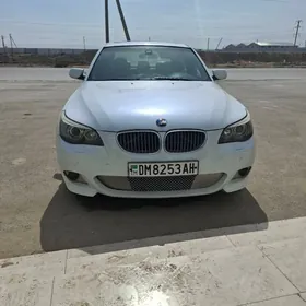 BMW E60 2005