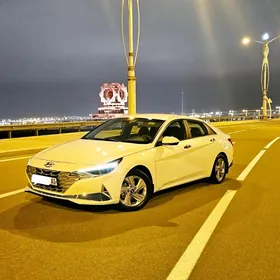 Hyundai Elantra 2021