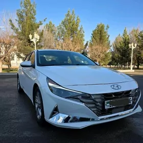Hyundai Elantra 2021