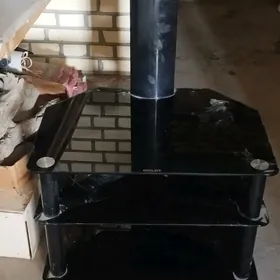 telvizir goyyulyan padstavka