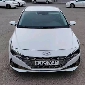 Hyundai Elantra 2021