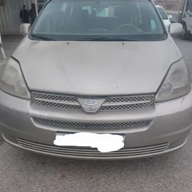 Toyota Sienna 2005
